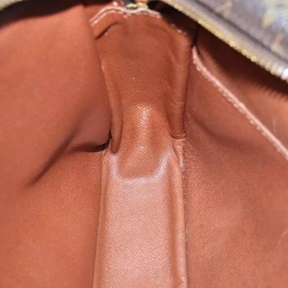 LOUIS VUITTON Monogram Compiegne 28 Clutch Bag LV Auth - Picture 14 of 16